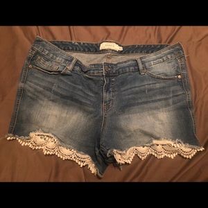 Torrid denim shorts
